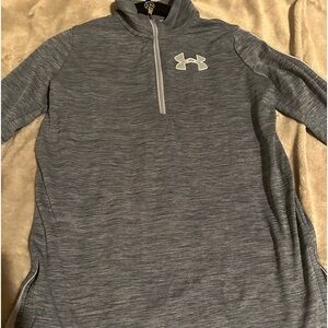 YLG Under Armour heat gear pullover